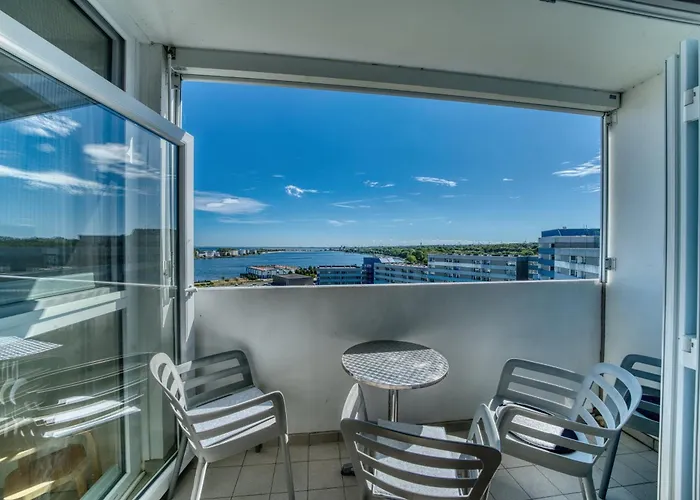 - Haus H, App 0h1110 * הייליגנהאפן